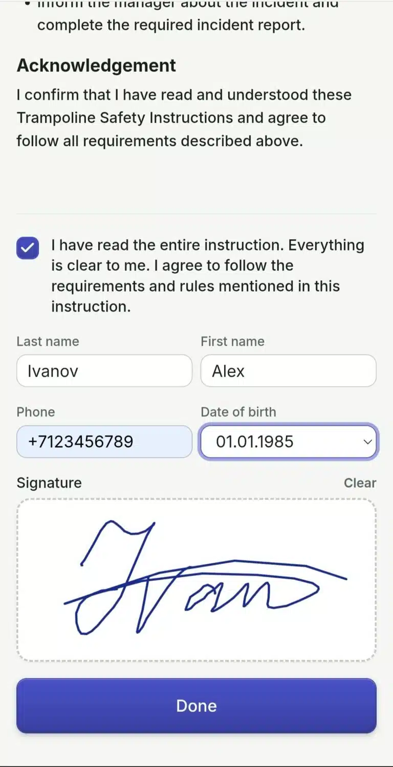 The briefing signing page: signing with a finger on a phone screen